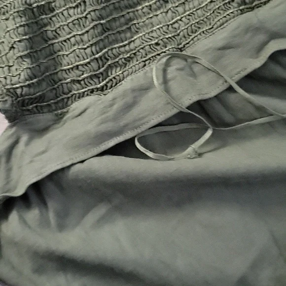 Zara Olive Green Linen Blend Strapless Shoulder Smocked Midi Dress Size M Boho - Picture 12 of 12